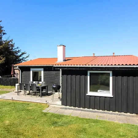 Daren - 600m From The Sea By Interhome